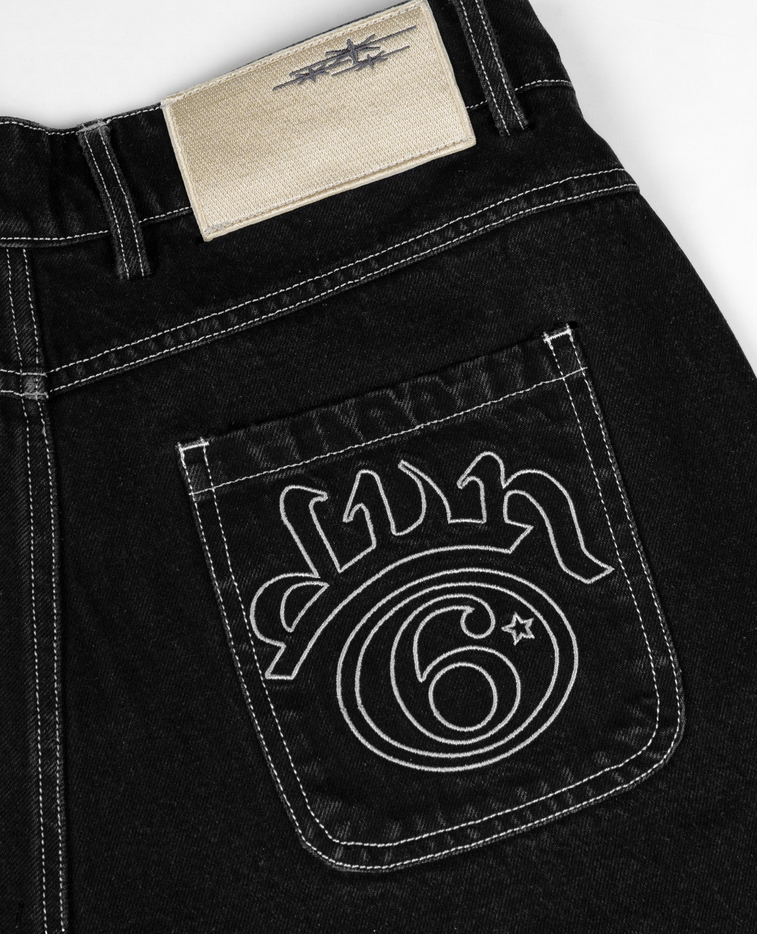 BLACK SIX DENIM JORTS