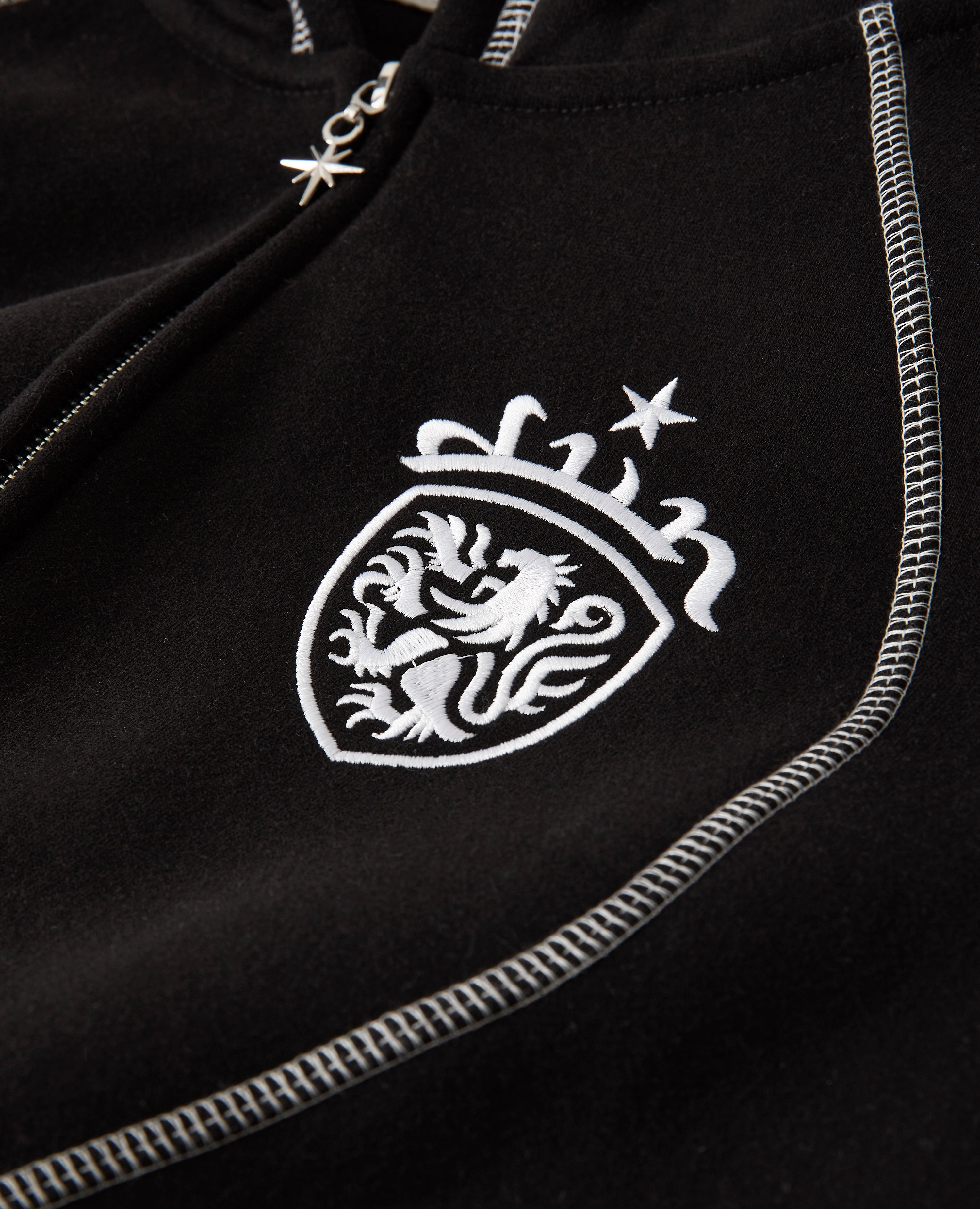 BLACK COAT-OF-ARMS TECH ZIP