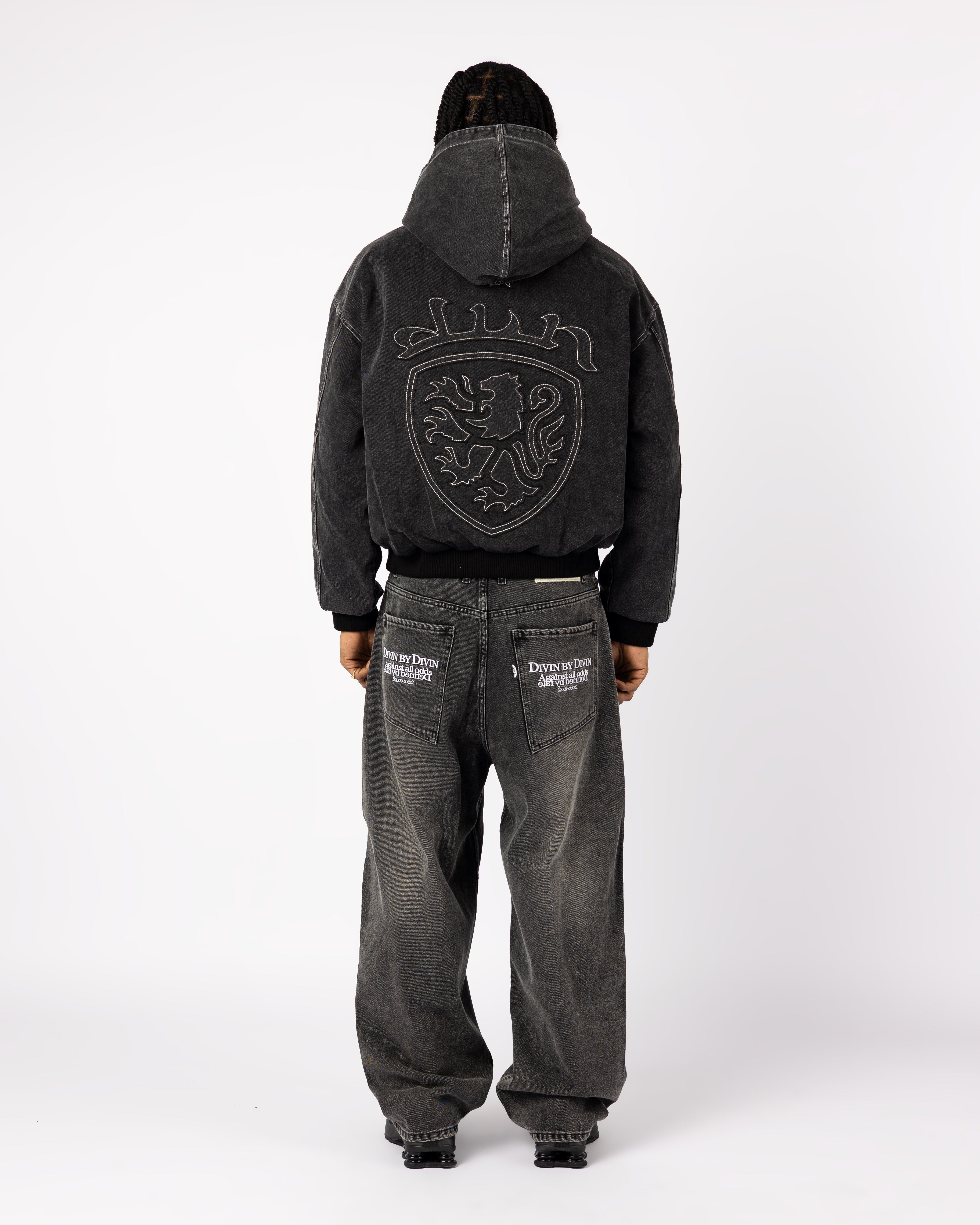 BLACK COAT-OF-ARMS JACKET