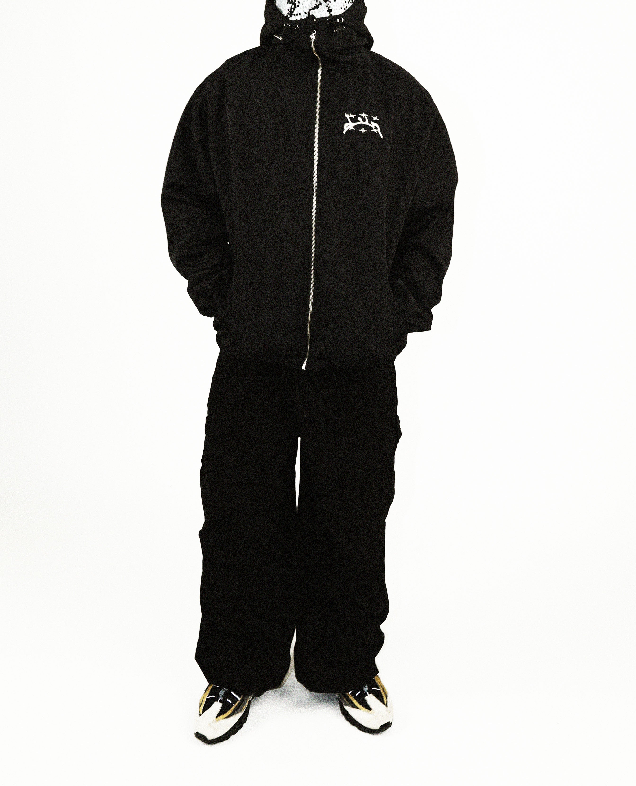 BLACK WINDBREAKER JACKET